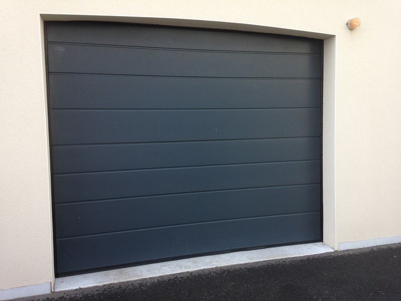 Installer une porte de garage sectionnelle à Octeville-sur-mer 76