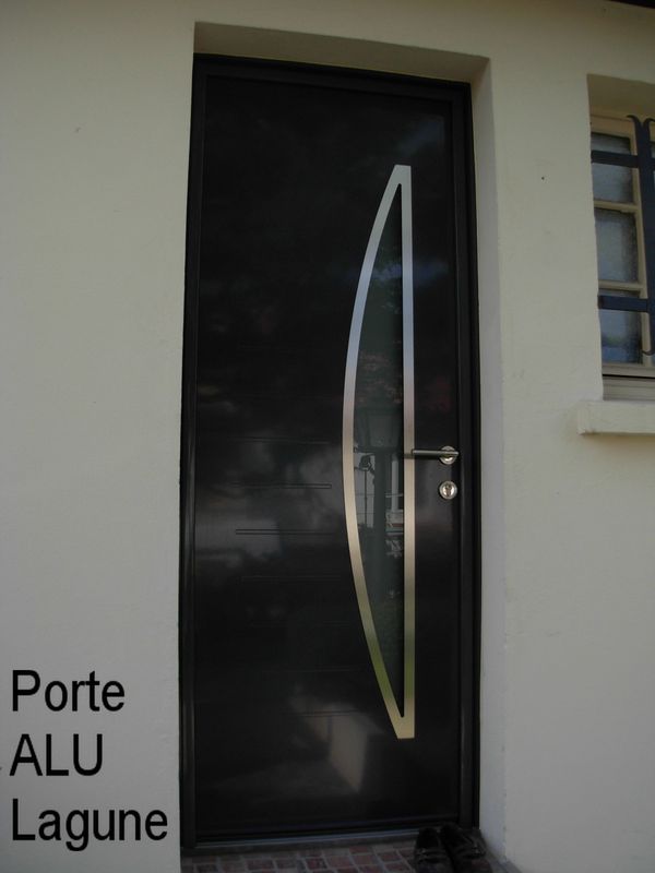 acheter une porte d'entrée sur mesure proche Le Havre 76